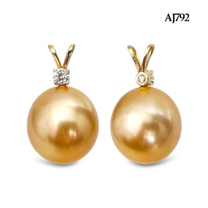 Approx. 11.0 mm, Gold South Sea Pearl, Rabbit Ears Diamond Dot Pearl Pendant