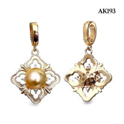 Approx. 7.0 mm, Gold South Sea Pearl, Flower Pearl Pendant
