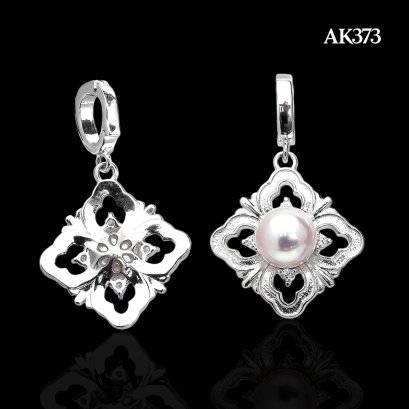 Approx. 6.7 mm, Hanamomo, Akoya Pearl, Solitaire Pearl Flower Hinge Clasp Pendant
