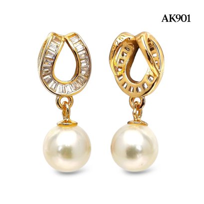 Approx. 7.0 mm, Moonlight, Akoya Pearl, Horseshoe Dangle Pearl Pendant
