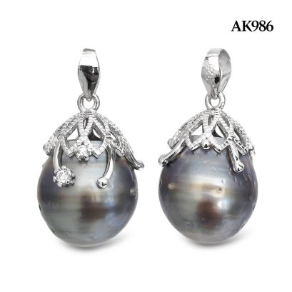 Approx. 11.0 - 13.0 mm, Tahitian Pearl, Vintage Icicle Cap Pearl Pendant