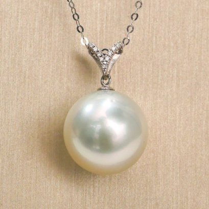 Approx. 13.39 - 13.69 mm, South Sea Pearl, Solitaire Pearl Pendant with Chain Necklace