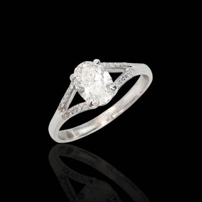 (IGI) Laboratory Grown Diamond (Oval Brilliant, D, VVS 1, 1.25 ct.), Four Prongs Solitaire Diamond Double Stripes Diamond Paved Shoulder Ring