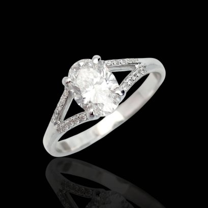 (IGI) Laboratory Grown Diamond (Oval Brilliant, D, VVS 1, 1.27 ct.), Four Prongs Solitaire Diamond Double Stripes Diamond Paved Shoulder Ring