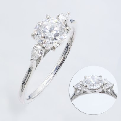 (IGI) 1.00 ct, Laboratory Grown Diamond (Round Brilliant, HPHT, 1.00 ct, D, VS 2), 1.13 ct, Lab Grown Diamond, Three Stones Diamond Ring