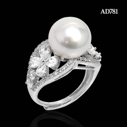 Approx. 11.2 mm, White South Sea Pearl, Solitaire Pearl Shoulder CZ Butterfly Ring