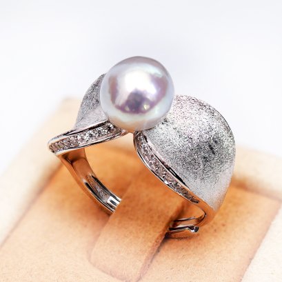 8.4 mm, Akoya Pearl, Big Leaf Edge CZ Paved Solitaire Pearl Ring