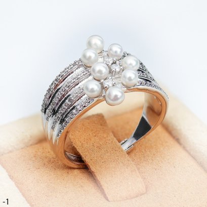 Approx. 2.5 mm, Freshwater Pearl, Cluster Pearl Stripes CZ Paved Ring