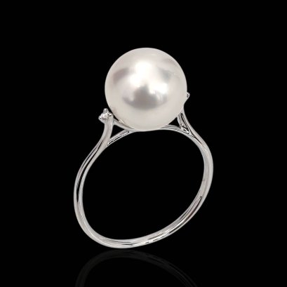 Approx. 10.0 mm, White South Sea Pearl, Solitaire Pearl with Side Stone Diamond Ring