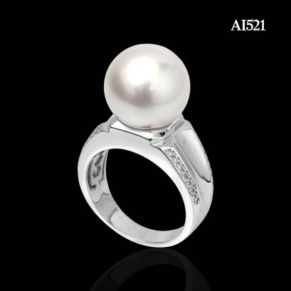 14.7 mm, White South Sea Pearl, Solitair Pearl Men Ring Shoulder Edge Diamond Paved