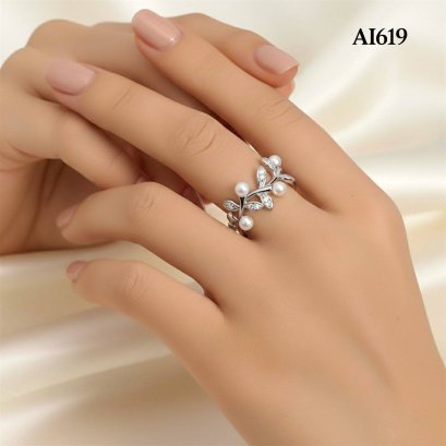 Approx. 3.5 - 4.0 mm, AK Pearl, Olive Leaves Brach Pearl Ring