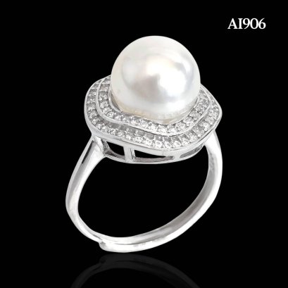 Approx. 9.0 mm, White South Sea Pearl, Solitaire Pearl Double Halo Wave Ring