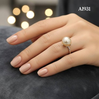 Approx. 9.0 mm, Gold South Sea Pearl, Solitaire Pearl Crown Prongs Ring