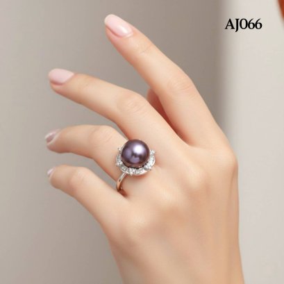 Approx. 12.0 mm, Edison Pearl, Solitaire Pearl Halo CZ Ring