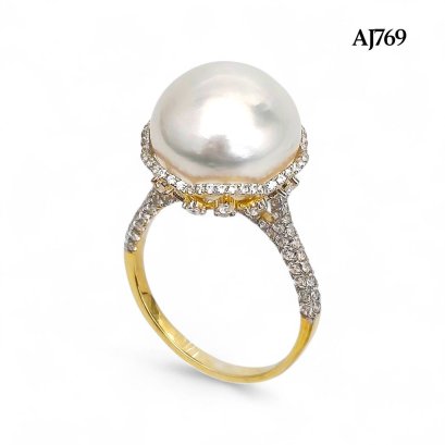 14.1 mm, White South Sea Pearl, Solitaire Pearl Royal Cup Shoulder Zircon Paved Ring