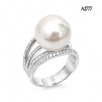 13.4 mm, White South Sea Pearl, Solitaire Pearl Four Stripes Moissanite Paved Ring