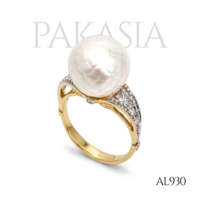 12.6 mm, Hanashinju, White South Sea Pearl, Diamond Pearl Ring