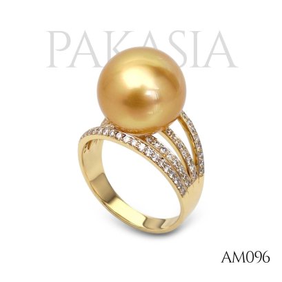 12.6 mm, Gold South Sea Pearl, Solitaire Pearl Four Stripes Diamond Ring