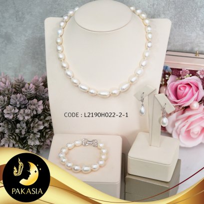 มุกจัดเซต สร้อยคอ สร้อยข้อมือ และต่างหู มุกน้ำจืดคัดเกรด สีขาว ทรงหยดน้ำ ขนาด 9-10 mm เกรด AA ตัวเรือนตะขอบานพับ เงินแท้ 92.5 ชุบทองคำขาว ประดับเพชร CZ / T007 / ร007 / 24.2.64