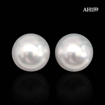(GIA) 12.56 x 12.43 mm and 12.65 mm, Swan Lot, White South Sea Pearl, Pair Pearl