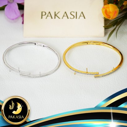 อะไหล่ตัวเรือนกำไลสปริงบานพับ Collection "กิ่งมุก" สำหรับติดไข่มุก 3 เม็ด ตัวเรือนเส้นผ่านศูนย์กลางขนาด 6.5 cm เงินแท้ 92.5 ประดับพลอยแท้ White Topaz ตัวเรือนมี 3 สีให้เลือก คือ สีทอง สีทองคำขาว และสี Pink Gold