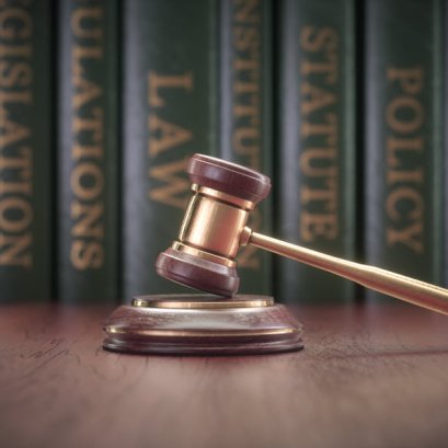 แผ่นพับโฆษณาชวนเชื่อ ถือเป็นส่วนหนึ่งของสัญญา