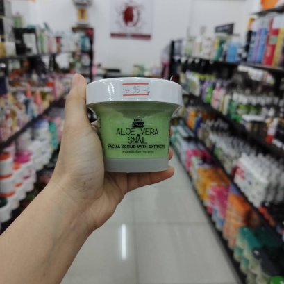 สครับผิวหน้า อโรเวร่าหอยทาก ขนาด 100มล.