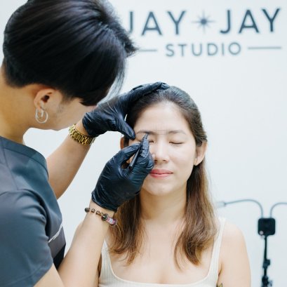 To end the problem of writing eyebrows that take a long time