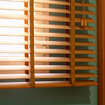 การใช้งานมู่ลี่ไม้กันแดด เสริมความเป็นส่วนตัว