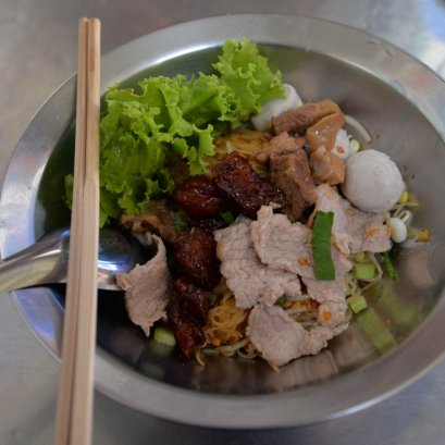 Kuaitiao Phetchaburi (Phetchaburian Noodles)