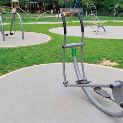 เครื่องออกกำลังกายกลางแจ้ง