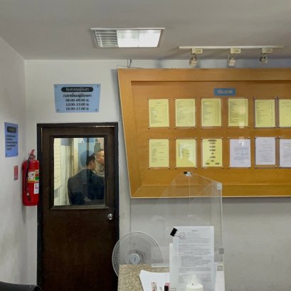 นักท่องเที่ยวชาวสิงคโปร์แจ้งความเอาผิดคนขับรถตู้ให้ดำเนินคดีหลังคนขับรถตู้จะทำร้าย