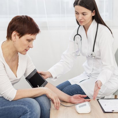 เครื่องวัดความดันโลหิตตัวเล็ก