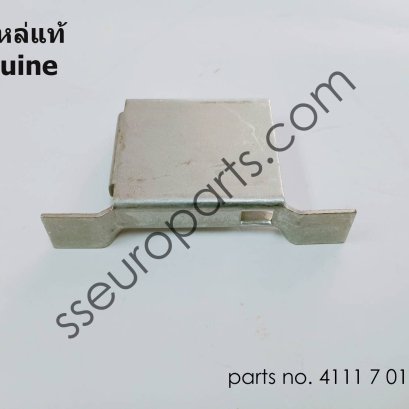 ตัวยึดปั๊มน้ำมันเชื้อเพลิง หมายเลขชิ้นส่วน: 41117015154 7015154