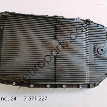 อ่างน้ำมันเครื่องพร้อมกรองน้ำมัน หมายเลขชิ้นส่วน: 24117571227 7571227