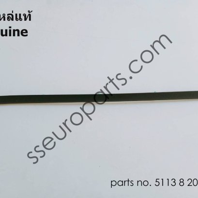 คิ้วประตูด้านหลังขวา หมายเลขชิ้นส่วน: 51138208452 8208452
