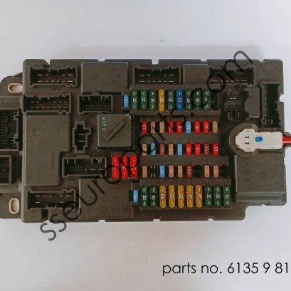 Fuse box SPEG high 61359812535 9812535 61359813622 9813622