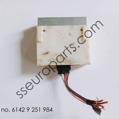 Voltage transformer 61429251984 9251984