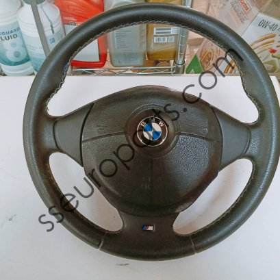 E36 steering wheel