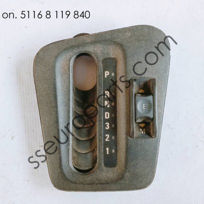 Cover, gear selecting lever 51168119840 8119840