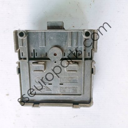 FUSE COOPER ขนาดเล็ก R55 R56 R57 JUNCTION ความปลอดภัยทางไฟฟ้า 9136725 V4 9136725-03