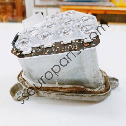 ตัวสอดสัญญาณไฟเลี้ยวด้านซ้าย 63117271901 7271901