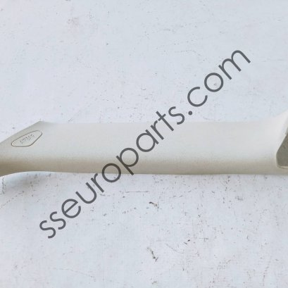 กาบเสาในหน้า R53 ซ้าย