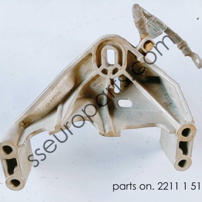 ตัวยึดแท่นเครื่องยนต์ 22111514490 1514490