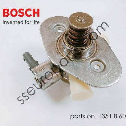 ปั๊มแรงดันสูง หมายเลขชิ้นส่วน: 13518604232 8604232 BOSCH 0261 520 293