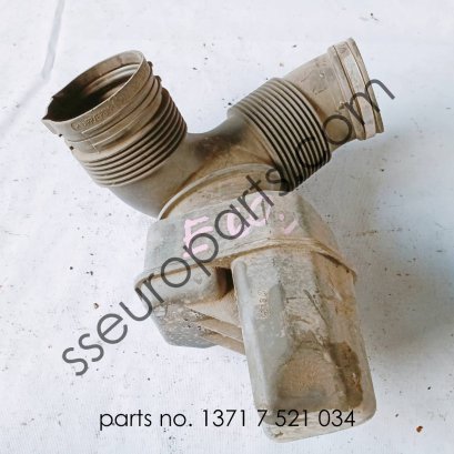 Engine Air Intake Resonator Genuine For bm E60 13717521034 7521034