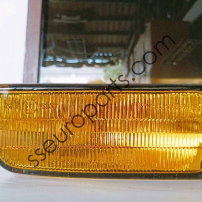 bm E36 ไฟตัดหมอกด้านหน้าขวา Hella 138240