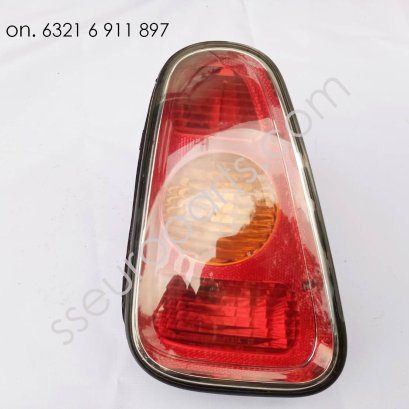 ไฟท้าย ด้านซ้าย 63216911897 6911897