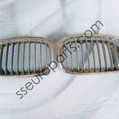 bm 3er E46 Grille Frontrill Front Kidney Grille Chrome 51137064323 7064323, 51137030550 7030550