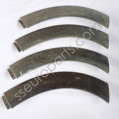 แผ่นปิดบังโคลนล้อด้านหน้าขวา 51131505864 1505864